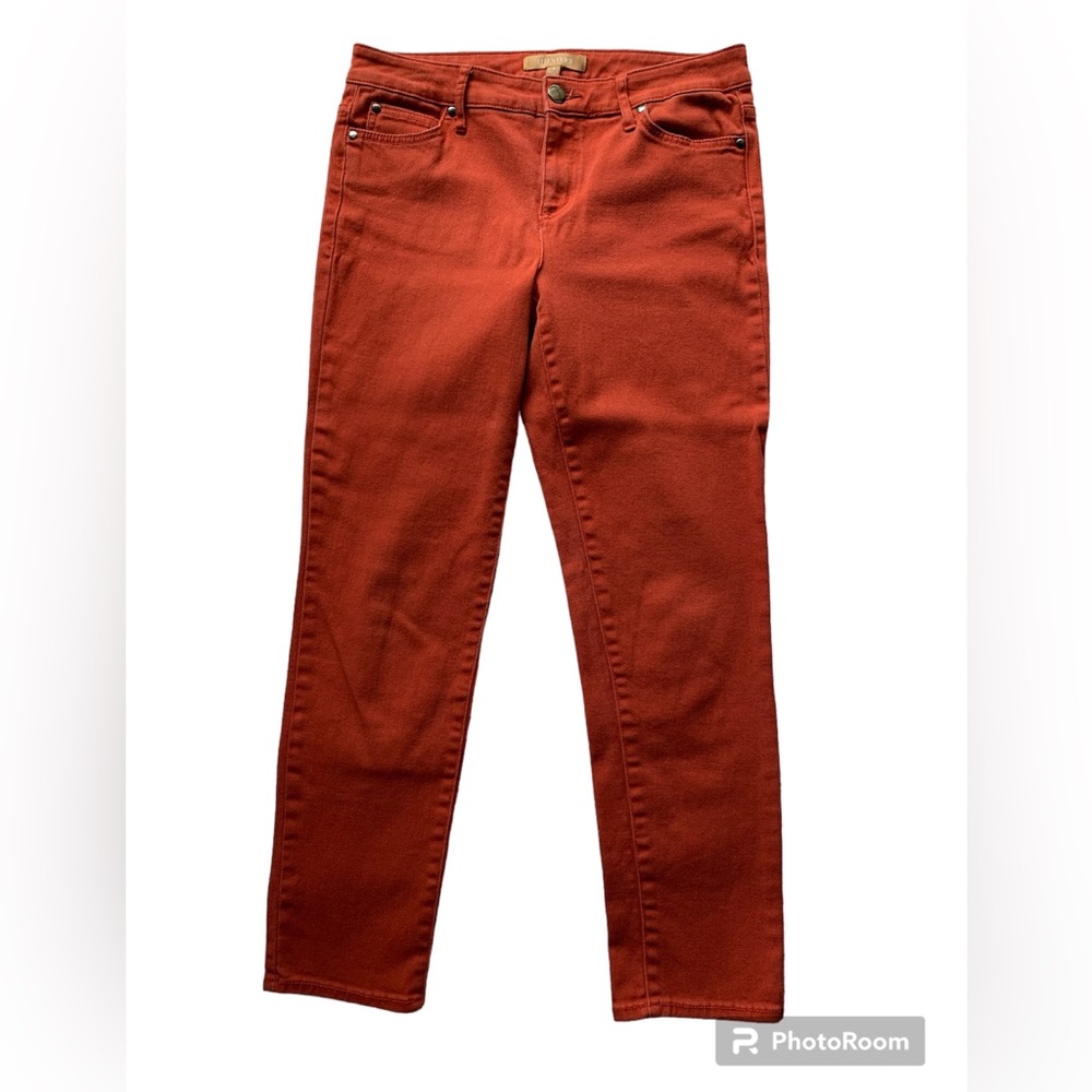 Ellen Tracy jeans. Orange. Relaxed/skinny fit. Size 4.